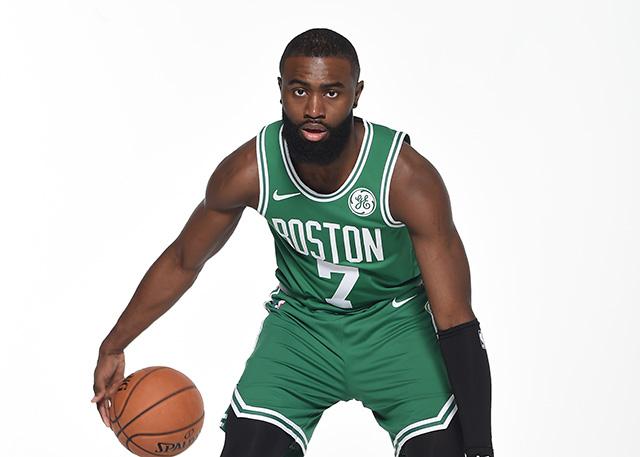 遗憾绝平出手遭封盖！小瓦格纳14中9贡献25分6助攻（绝平一投遭盖留遗憾，小瓦格纳14投9中砍下25分6助攻）