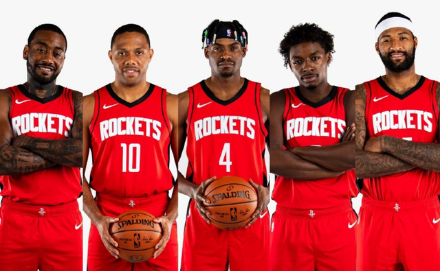 一日红魔终身红魔，曼联给德赫亚送上生日祝福，本人回复❤️（一日红魔，终身相伴：曼联为德赫亚送上生日祝福，门神爱心回应❤️）