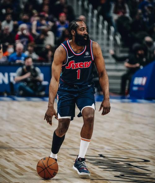 国王杯迎战巴萨！瓜达拉哈拉社媒：我们的目标就是晋级（国王杯硬碰巴萨，瓜达拉哈拉：目标只有晋级）