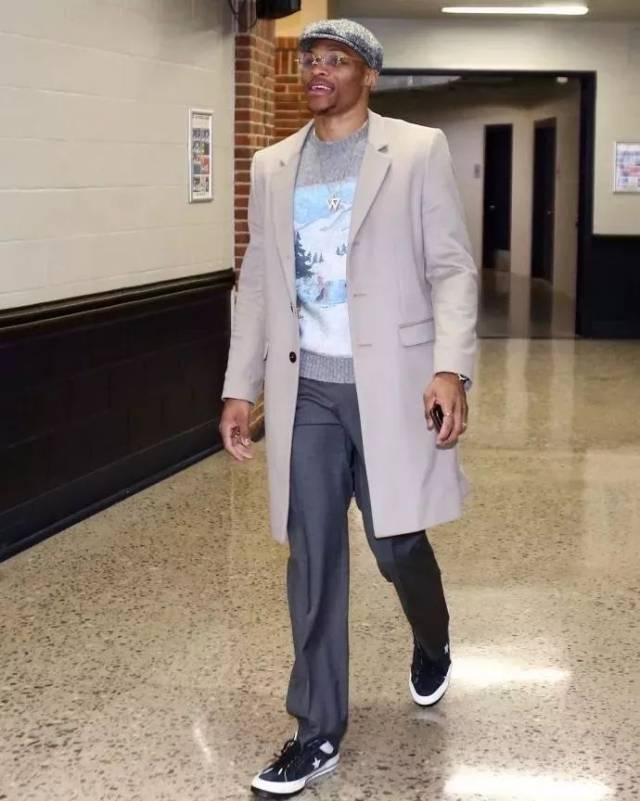 对手被防到筋疲力尽（防守压迫令对手精疲力竭）